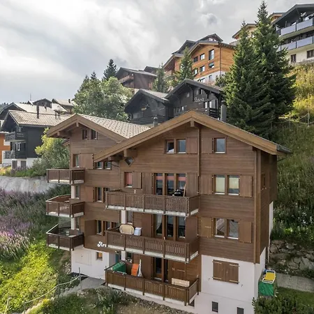 Artus 2 Apartment
